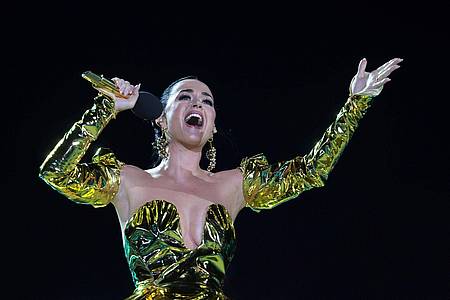 Katy Perry trennt sich für viel Geld von den Rechten an ihren fünf Hit-Alben.