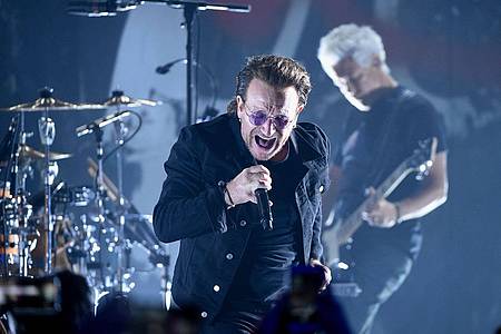 Bono, Frontmann von U2, bei einem Auftritt im Sommer 2018.